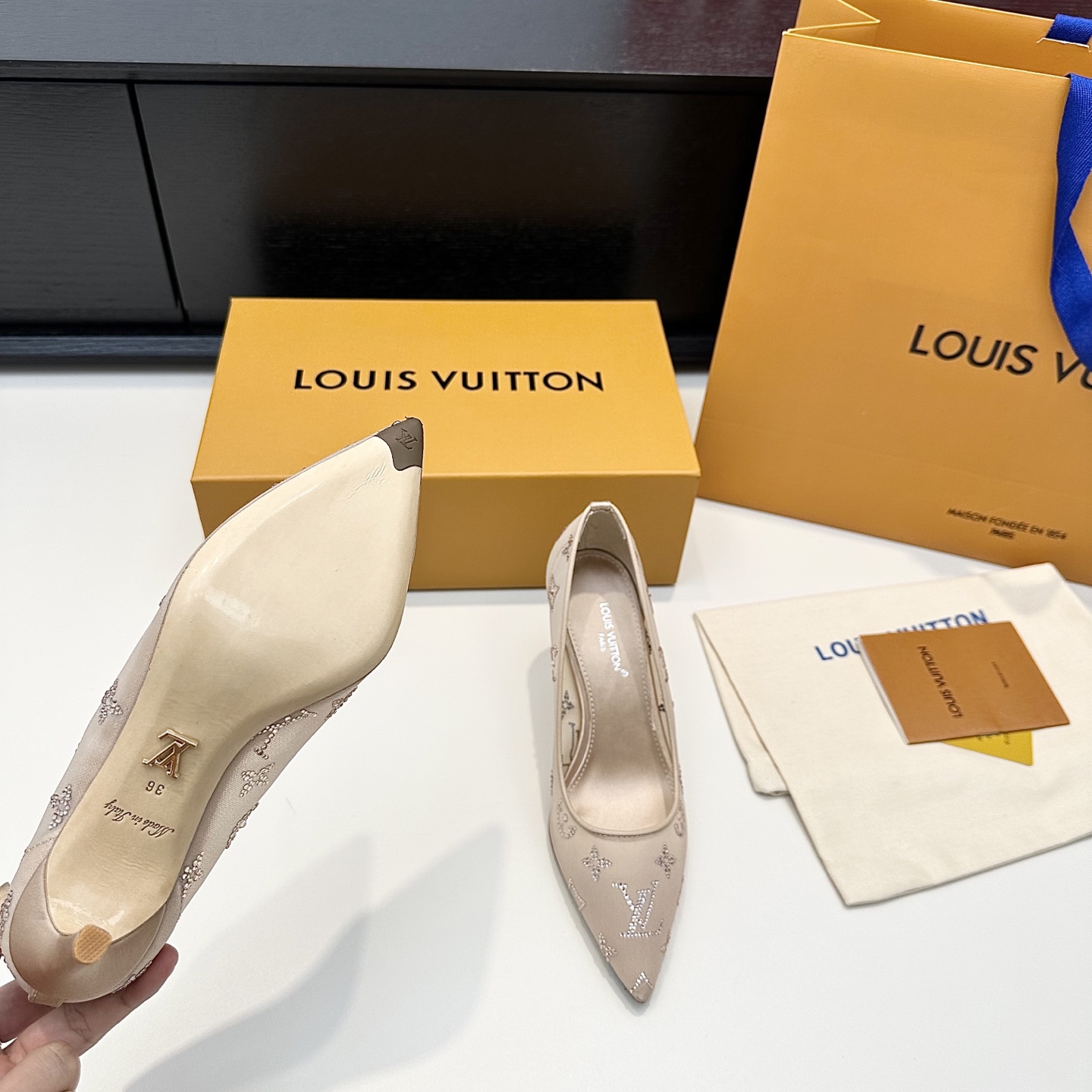 Women's high heels